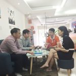 [GÓC VĂN PHÒNG] Học sinh tới văn phòng VinEdu Hà Nội để nhận tư vấn du học