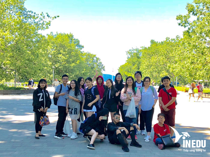 Trại hè "Lãnh đạo Toàn cầu" tại Vancouver - Du học Canada 2019