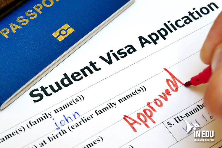Bạn cần chuẩn bị đầy đủ giấy tờ để xin visa 