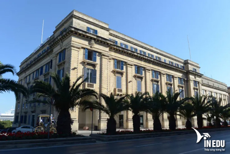 LSC Malta – Cơ sở của trường LSC tại malta (cách Ý khoảng 93km)