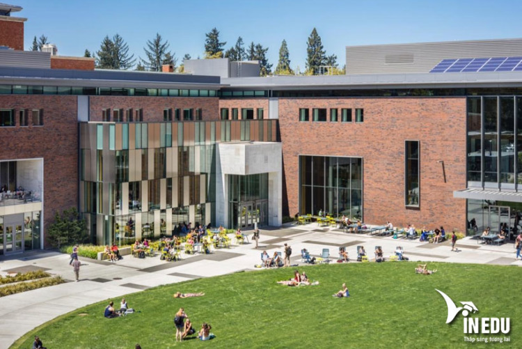 Xếp hạng và các thành tích đào tạo của University of Oregon