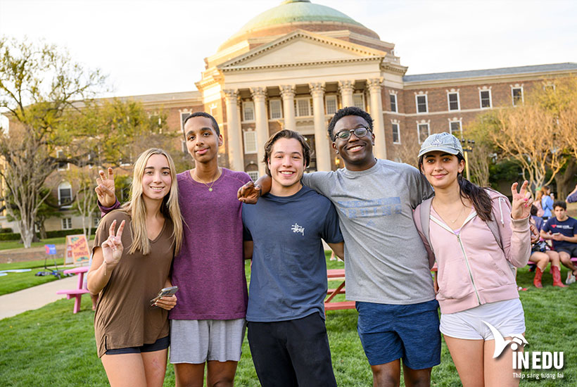 Chi phí trường Southern Methodist University