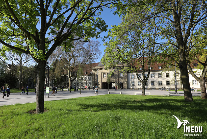 Đại học Johannes Gutenberg Mainz (JGU)